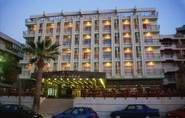 хотел Kayhanbey 4*, Кушадасъ | Oписание, снимки и цени за хотел Kayhanbey
